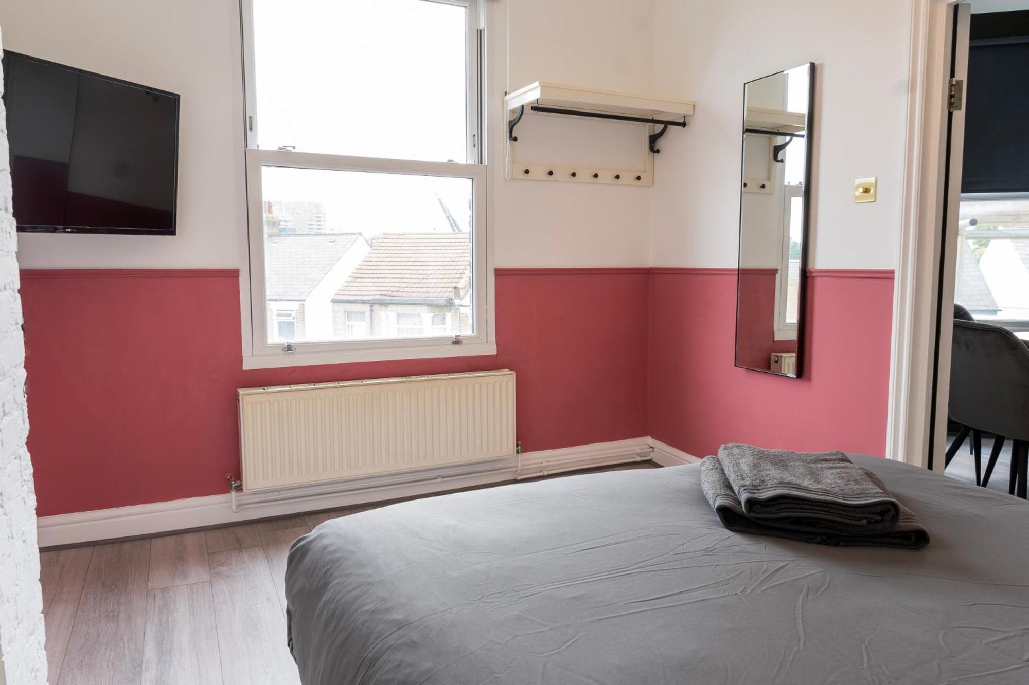 5C- Stylish Urban Retreat - Spacious 2 Bed Flat London Exterior photo