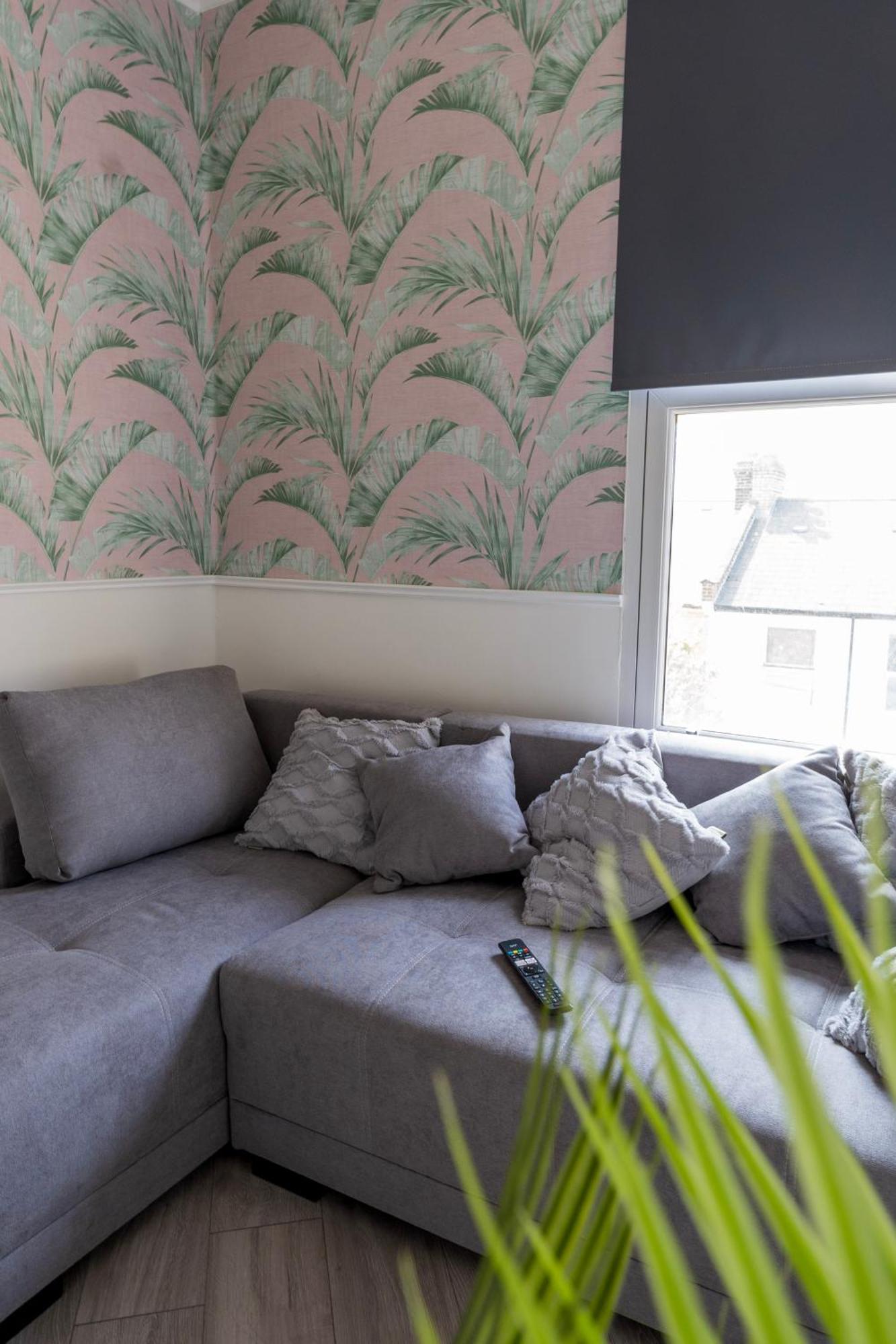 5C- Stylish Urban Retreat - Spacious 2 Bed Flat London Exterior photo